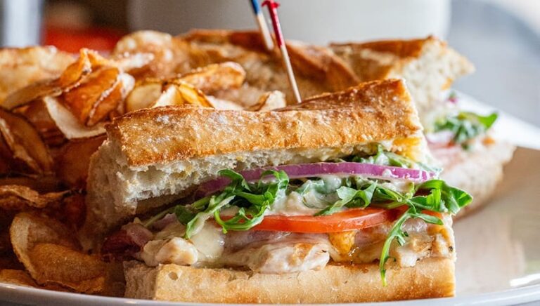 bakers crust sandwich 768x436